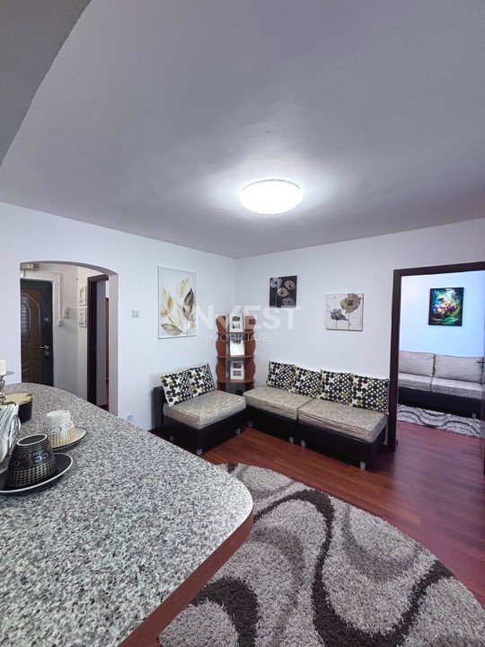 Apartament 3 camere - bloc fără risc - Podu Roș - 4