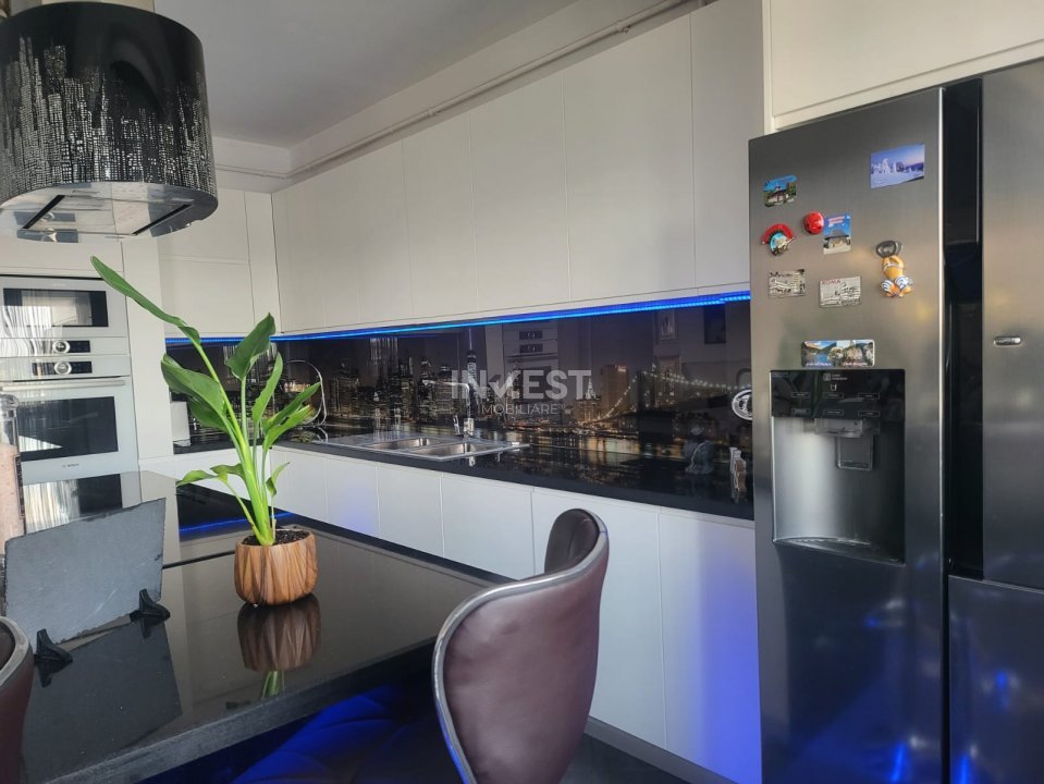 Apartament cu 3 camere , zona Visoianu , tip duplex - 12