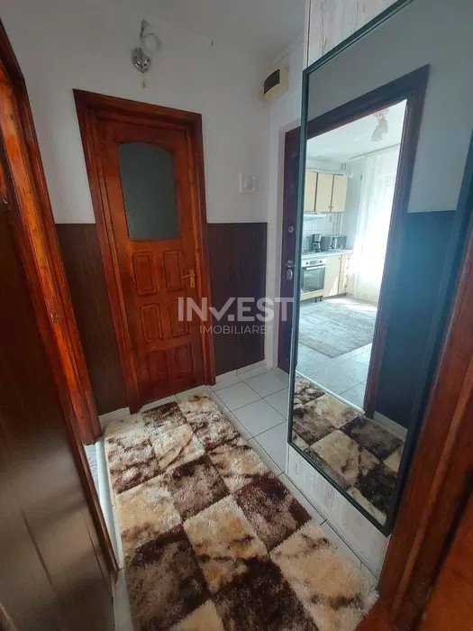 Apartament 1 cameră - etajul 1 - Piața Nicolina  - 6