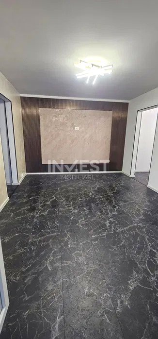 Apartament 2 camere complet renovat - etaj 2 - Podu Roș  - 2