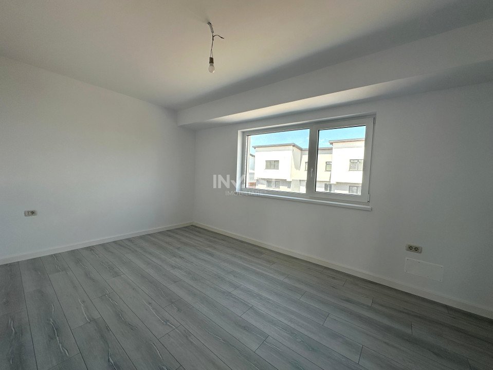 CASA 5 CAMERE POPAS PACURARI-VALEA LUPULUI - 11
