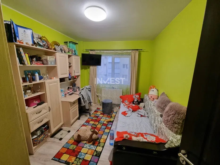 Galata- Apartament 3 camere 2 bai, etajul 2- BLOC 1980  - 3