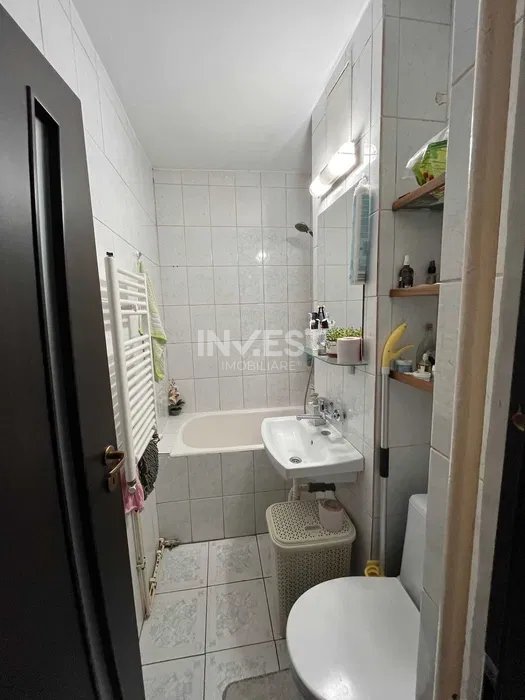 Zimbru- Apartament 3 camere mobilat, etajul 2 - 5