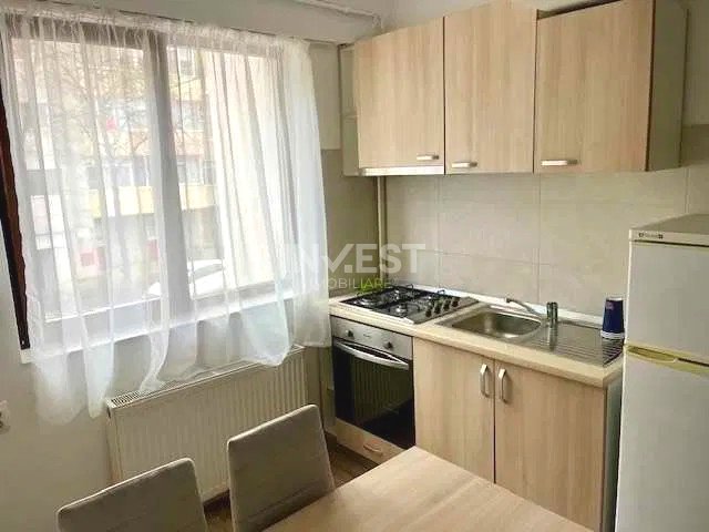 Apartament 2 camere - etajul 1 - BLOC NOU - PALAS MALL - 3