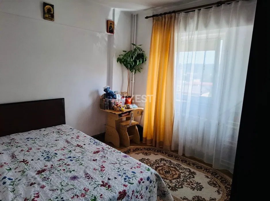 Apartament de vanzare, 2 camere decomandat – Zona Kaufland Păcurari - 4