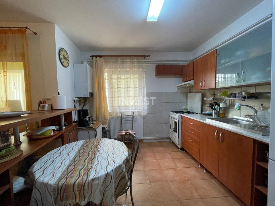 Apartament 3 camere, 2 bai, inclus garaj si boxa, zona Pacurari, Iasi - 12