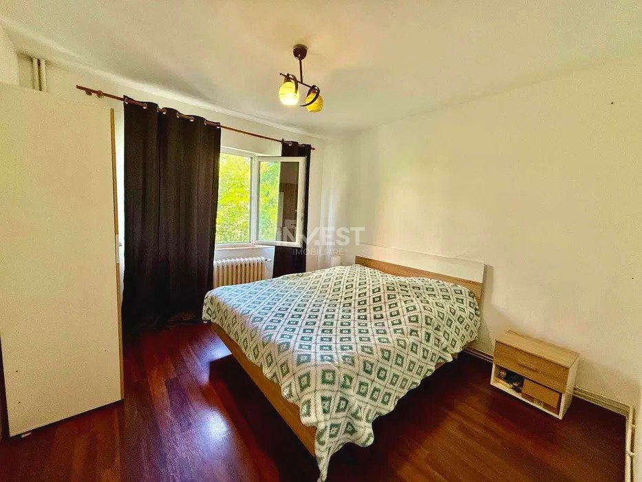 Apartament 2 camere - etajul 2 - Podu Roș, Liceul Racoviță