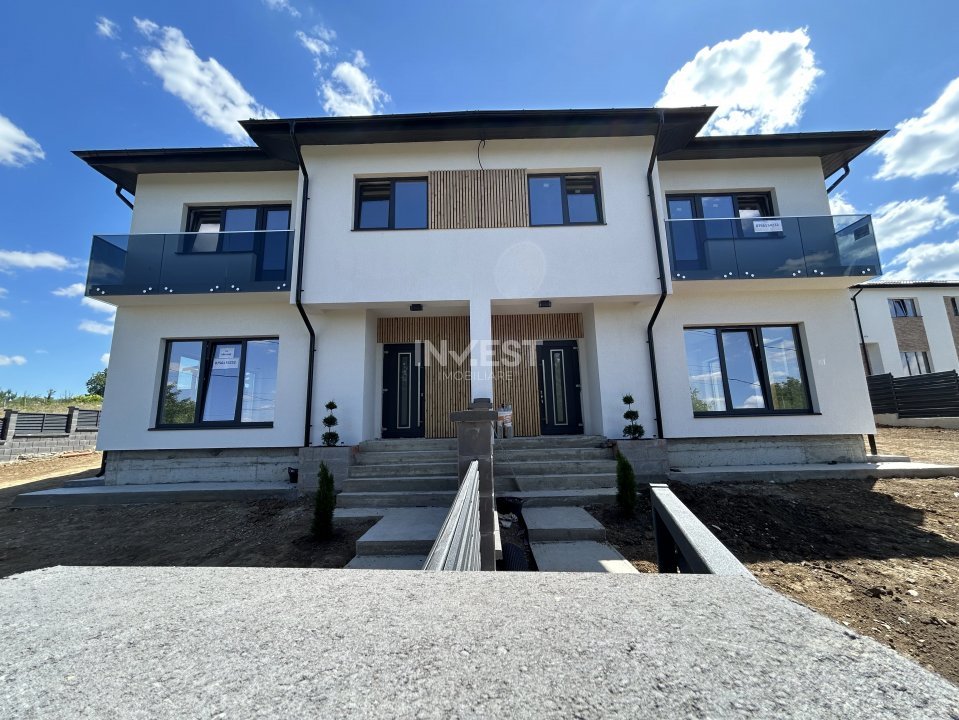 Casă 4 camere de vânzare,  Mutare rapidă, Vișani – Bucium, Iași