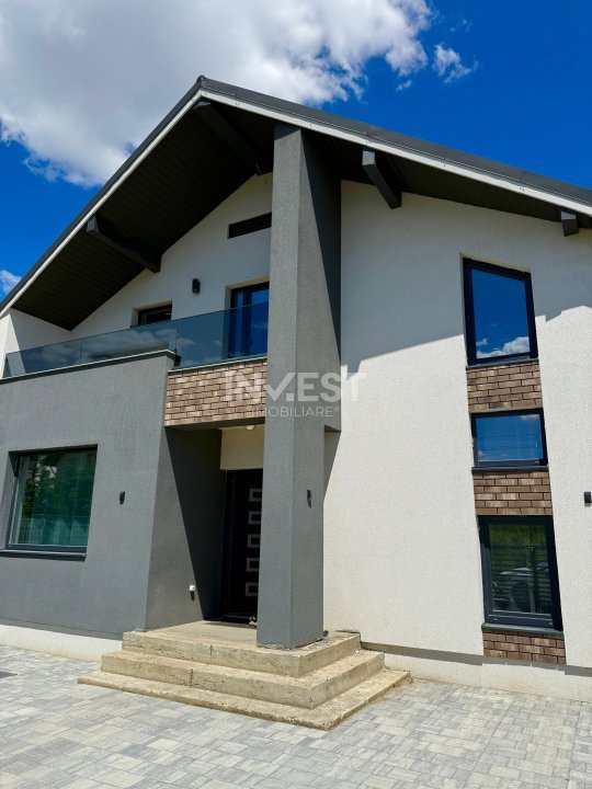 Vilă de vânzare cu design deosebit în cartierul Bucium - 31