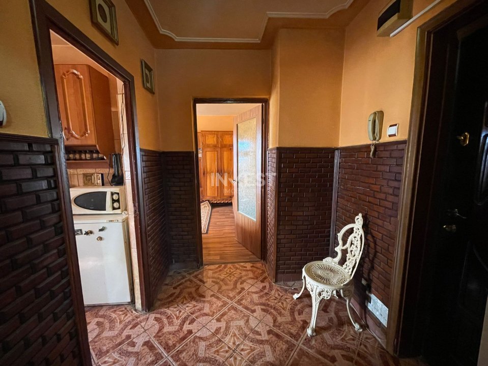 Apartament de vanzare 3 camere si 2 bai, Pacurari - Autogara,  Iasi - 9