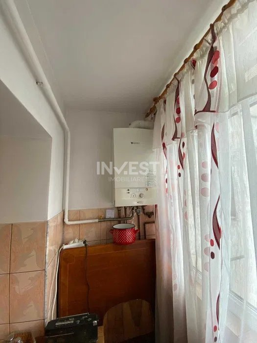 Apartament de vanzare cu 4 camere in zona Mircea cel Batran - 92mp  - 8