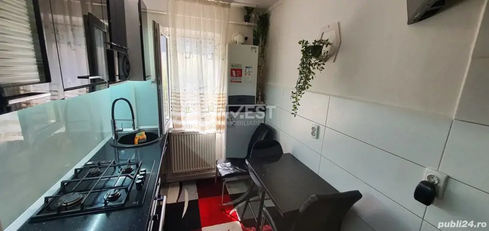 Apartament cu 3 camere de vanzare in zona Zimbru, renovat si mobilat  - 4