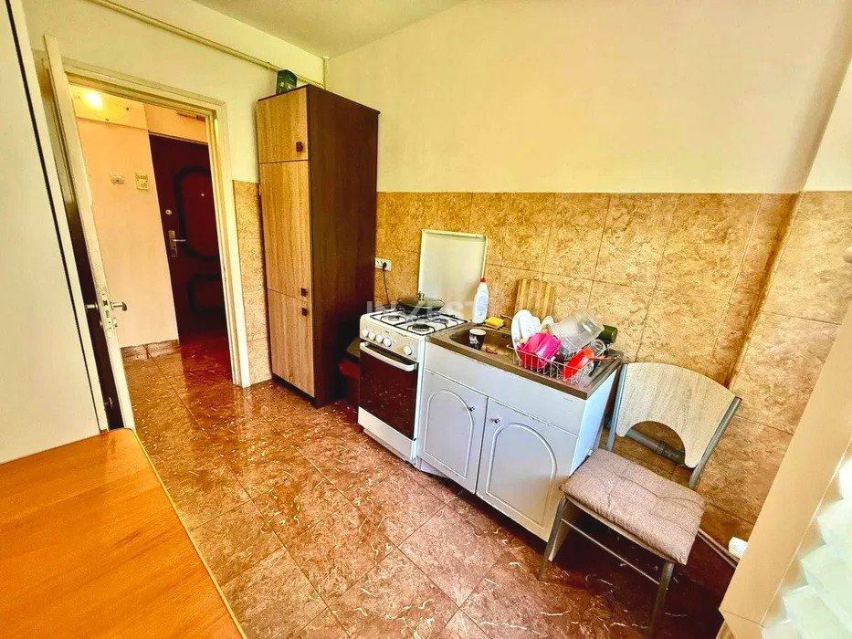 Apartament 2 camere - etajul 2 - Podu Roș, Liceul Racoviță - 3