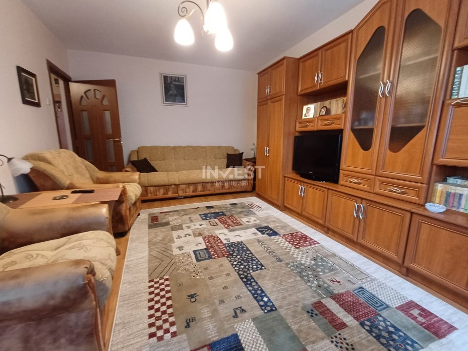 Apartament 2 camere, decomandat, etaj 2, Nicolina - 3