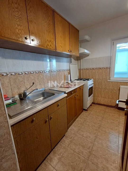 Apartament 2 camere, decomandat, etaj 2, Nicolina - 6