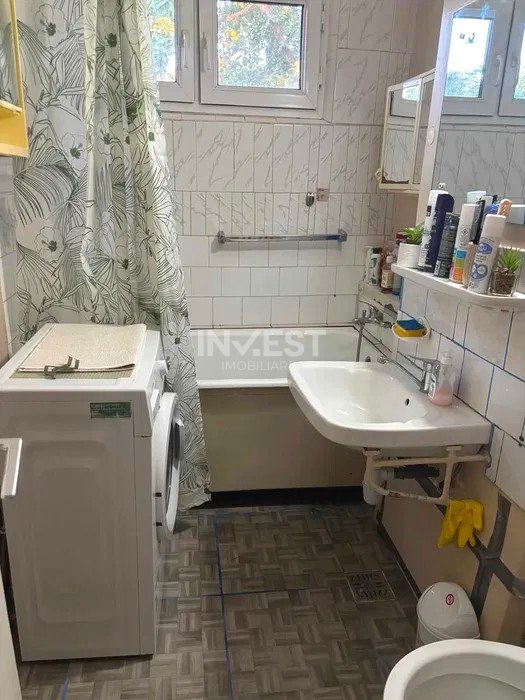 Apartament 2 camere - bloc fără risc - Podul de Piatră - 67.000 euro - 5