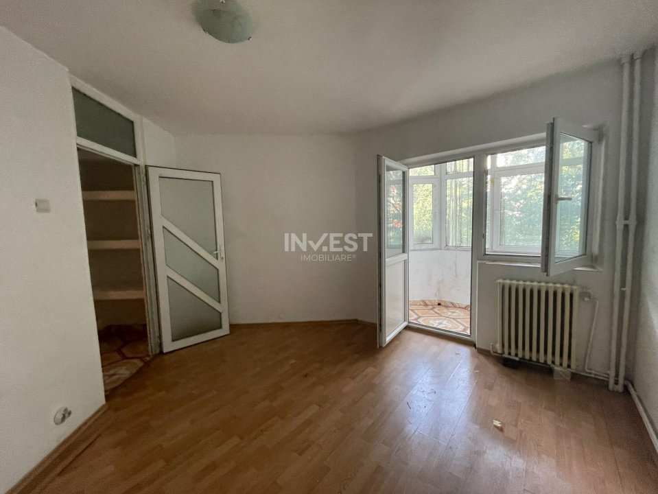 Apartament 2 camere decomandat, etaj 1/4, Clopotari  - 2
