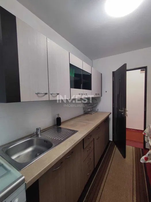 Apartament cu 2 camere in zona Dacia- Etajul 1  - 4