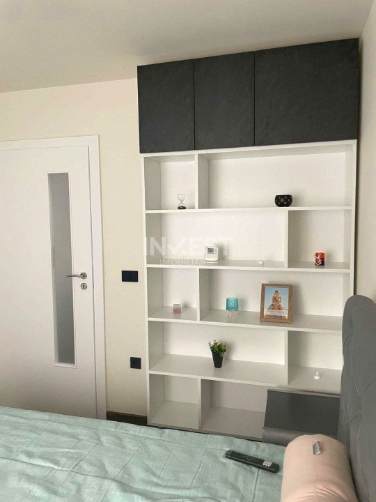Apartament 2 camere renovat complet - etaj 3 - Podu Roș  - 7