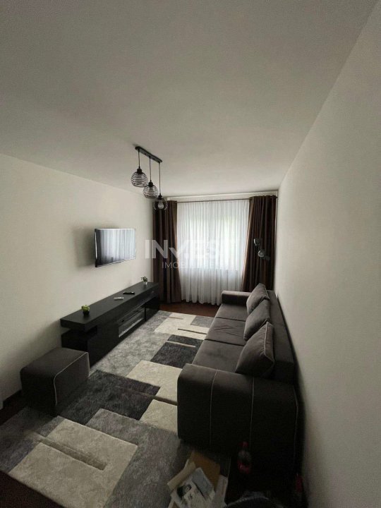 DE ÎNCHIRIAT - Apartament 2 camere renovat complet - PODU ROȘ  - 4