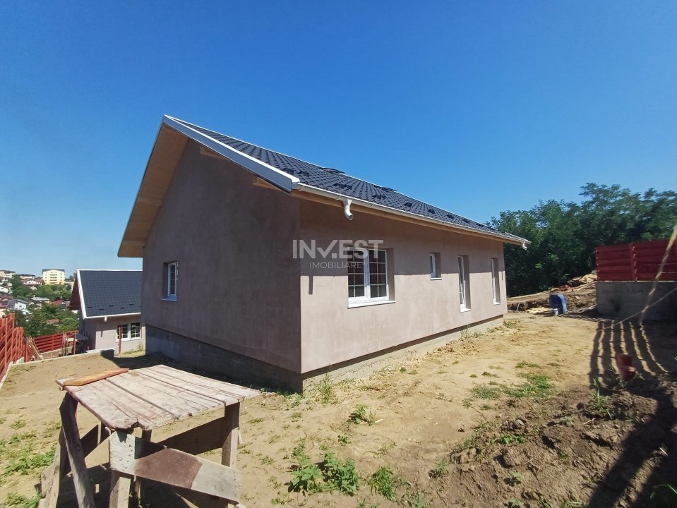 CASA INDIVIDUALA 4 CAMERE , VALEA ADANCA - 3