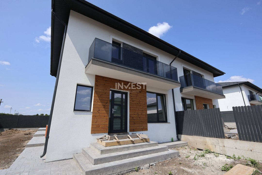 Casa 4 camere, complex 32 case,  Popas Pacurari, IASI