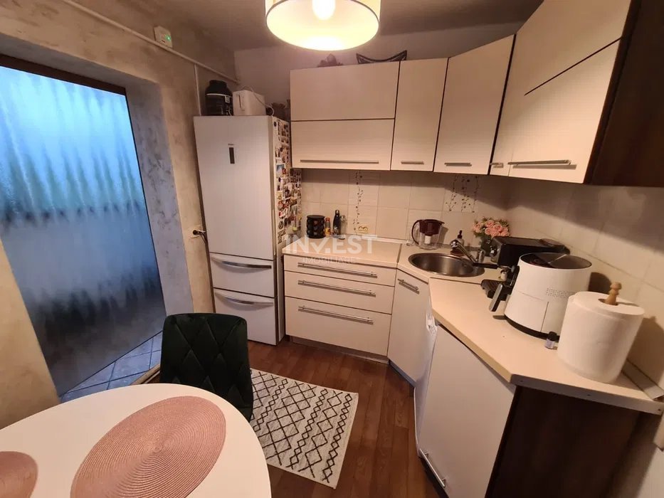 Apartament 3 camere Nicolina – complet mobilat și renovat, 72 mp! - 2