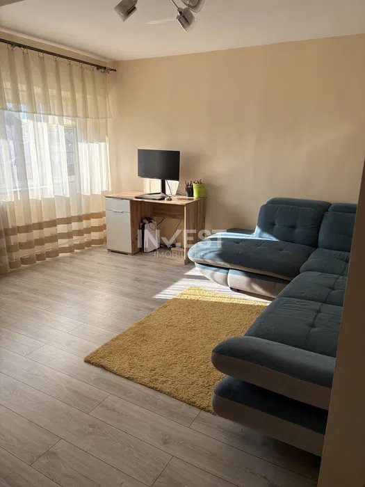 Apartament spațios, 3 camere, zona centrală – 80 mp - 2