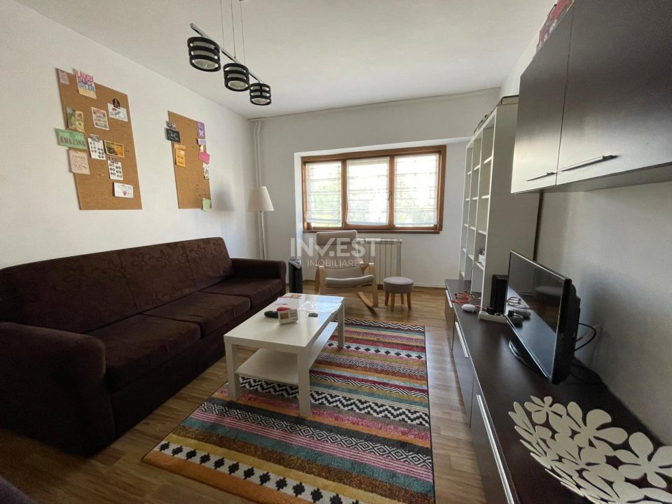 De vanzare! 3 camere, decomandat, zona Pacurari - Alpha Bank, Iasi - 2