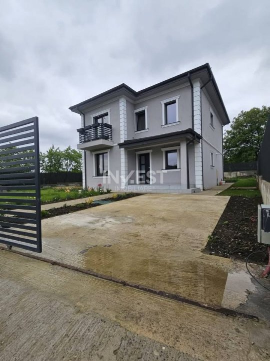 CASA CU 4 CAMERE , MIROSLAVA , CONSTRUCTIE PREMIUM  - 4