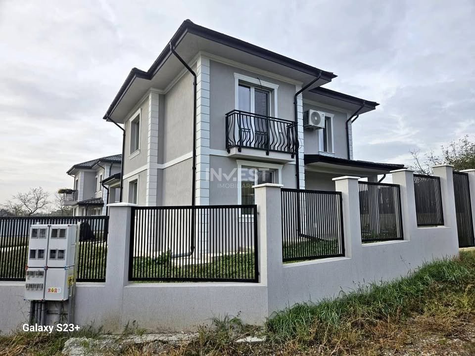 CASA CU 4 CAMERE , MIROSLAVA , CONSTRUCTIE PREMIUM  - 5