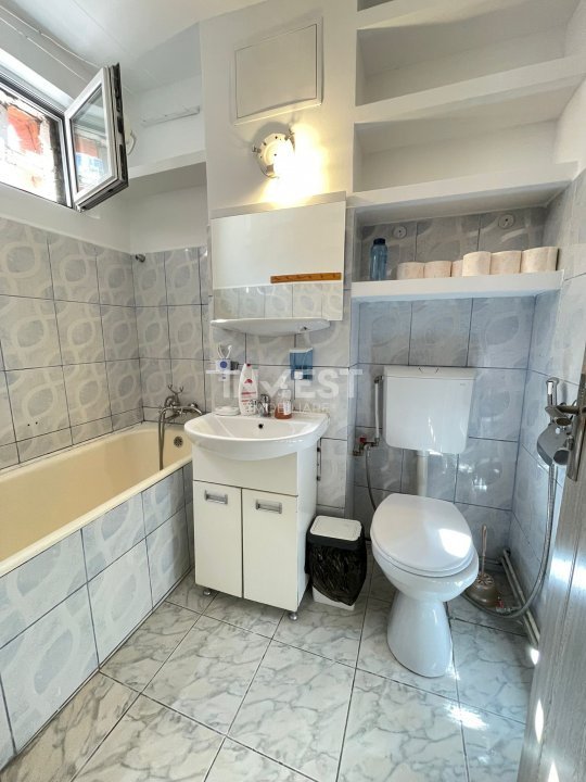 Apartament 2 camere-Podu Ros-sens giratoriu-bloc fara risc - 9