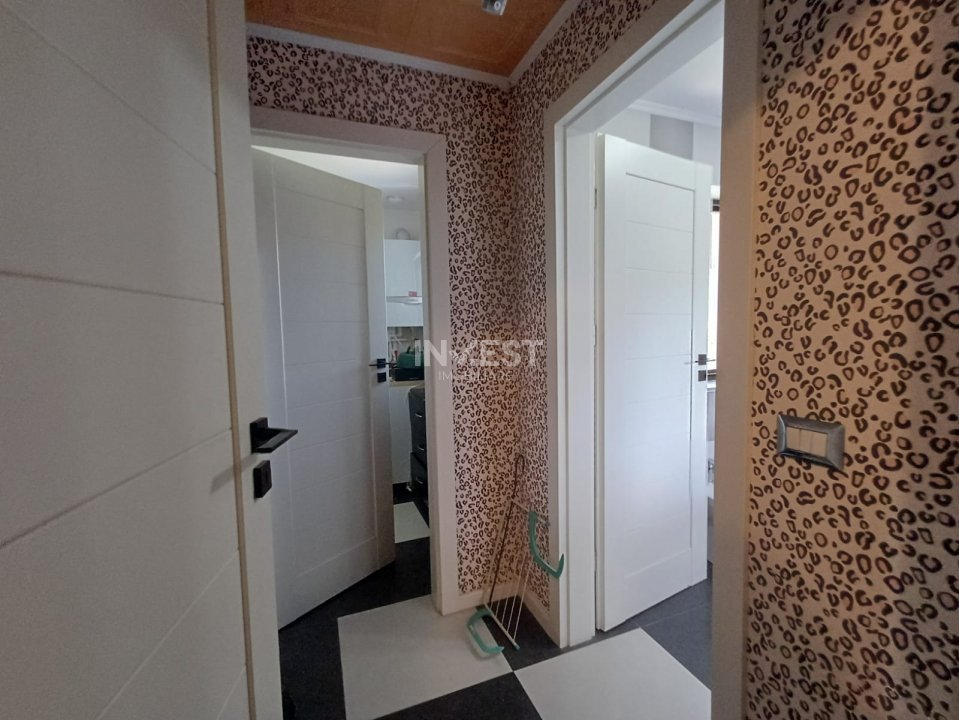 VILA CU 5 CAMERE , 150 MP UTILI , BECI , GARAJ , 700MP TEREN , VISAN-BUCIUM - 12