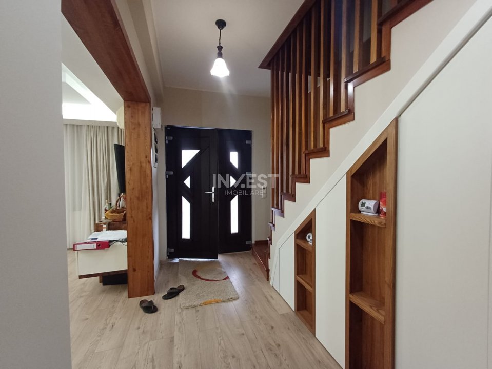 CASA PREMIUM  MIROSLAVA , 250MP UTILI, 5 CAMERE, BECI, 2 GARAJE, 1100 MP TEREN - 7