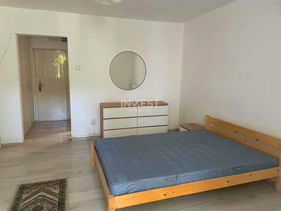 Garsoniera - Tatarasi - La Bulevard - etaj 1 - 5