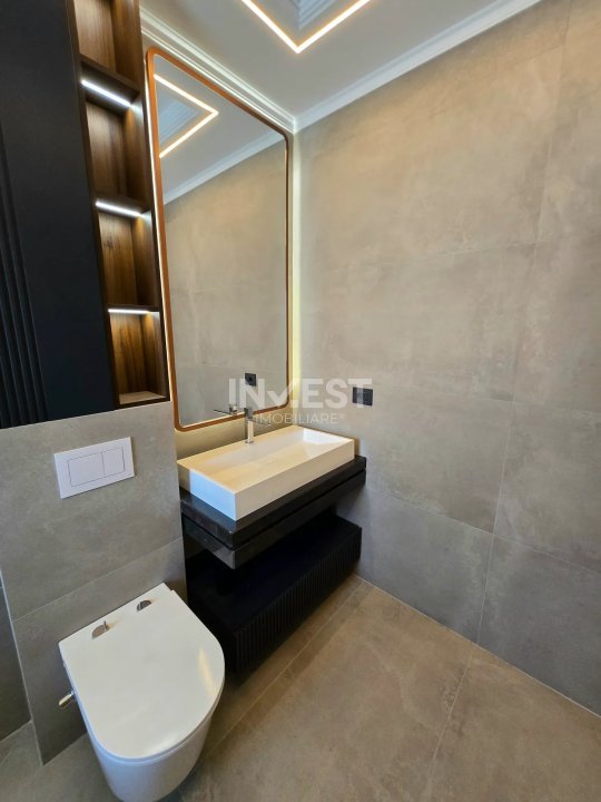 CASA CU 4 CAMERE GALATA , 145 MP UTILITI SI 480 MP DE TEREN - 8