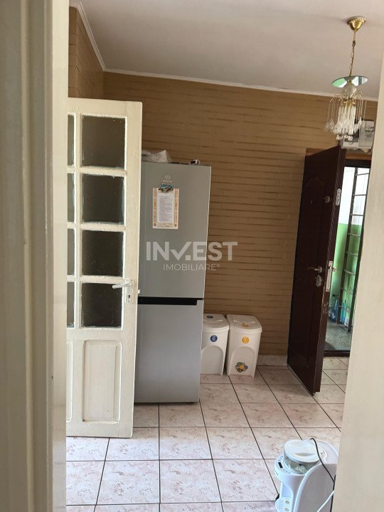 Apartament 3 camere decomandat - Podu Roș, restaurant Odeon  - 6