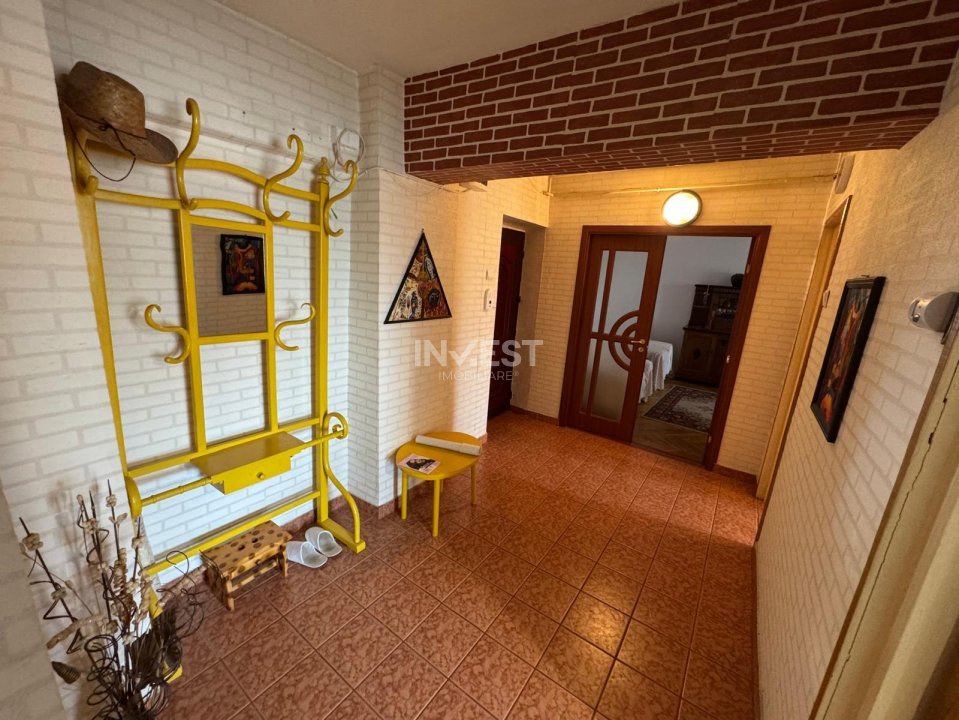 DE INCHIRIAT - APARTAMENT 3 CAMERE, 2 BAI - PALAS MALL  - 3