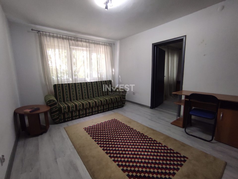 DE INCHIRIAT - APARTAMENT 2 CAMERE-PODU ROS - 4