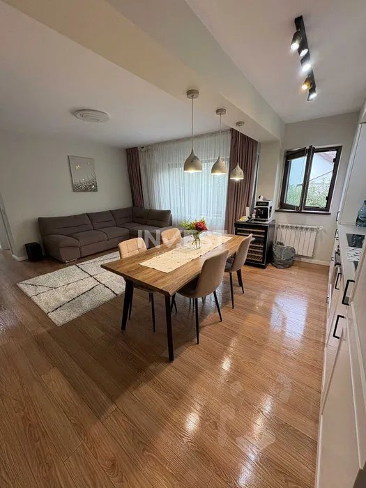 Apartament cu 3 camere *mobilat și utilat* - 300m de Hotel Bellaria - 4