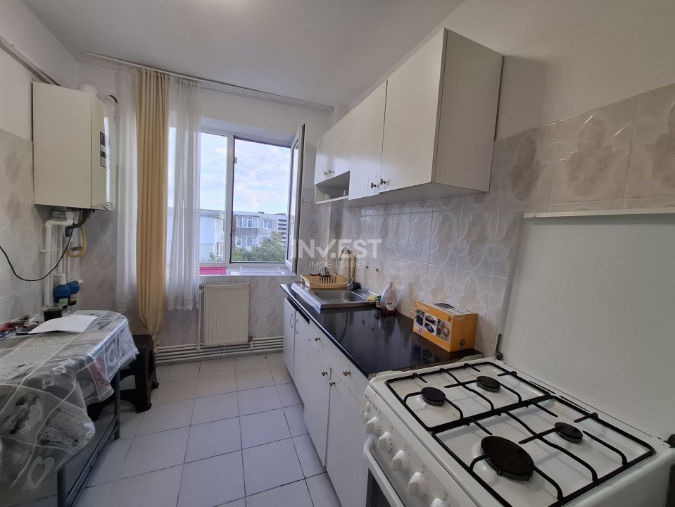 INCHIRIERE-APARTAMENT 3 CAMERE-DECOMANDAT-PODU ROS - 9