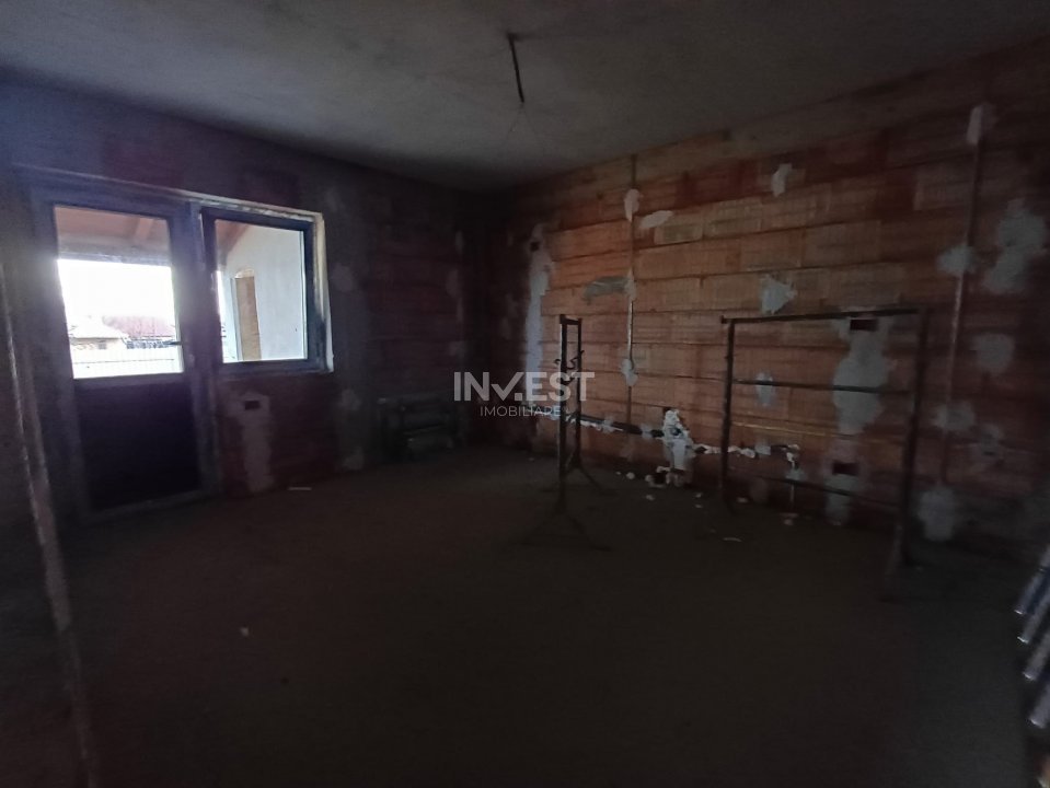 CASA INDIVIDUALA CU 3 CAMERE SI BECI ,  CHICIREA-TOMESTI - 12