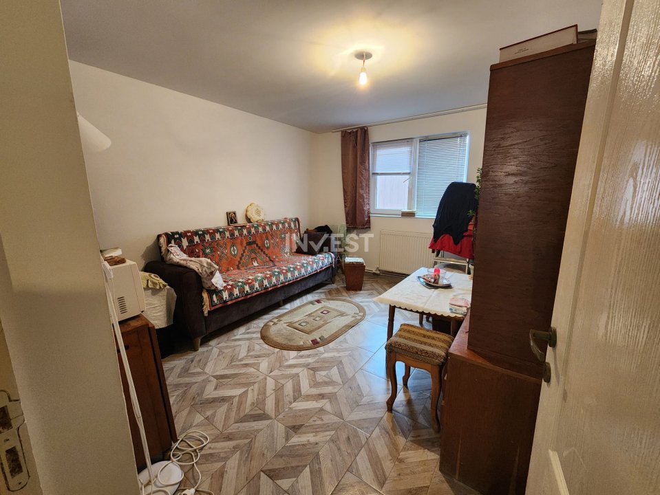CASA CU 3 CAMERE , VALEA ADANCA , 1 KM DE SOSEAUA NICOLINA !!! - 14