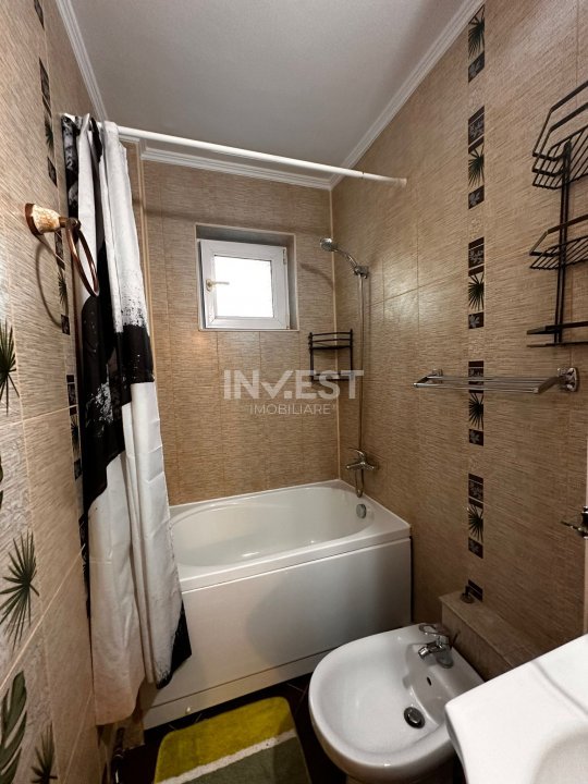 Alexandru -2 camere renovat,etaj 1 - 6