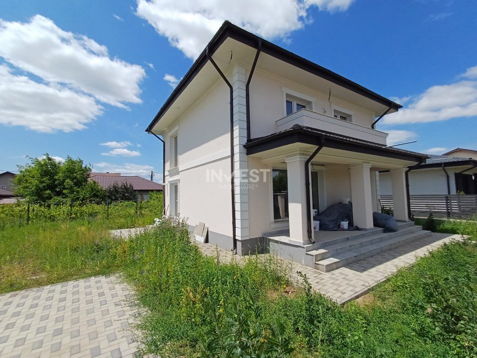 CASA DE VANZARE , FINALIZATA , 900m de  Family Market MIROSLAVA - 1