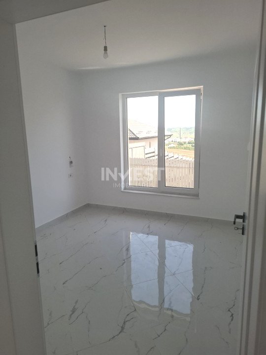 CASA P+1 INSIRUITA VALEA LUPULUI - 11