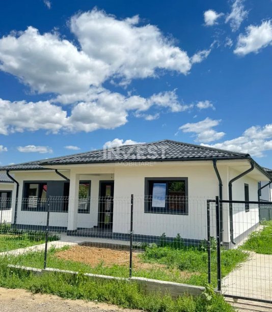 Casă cu 4 camere *finalizată* în zona Bucium - 1