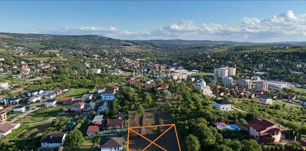 Teren Intravilan 1200mp în Bucium *PUZ Aprobat* - 1