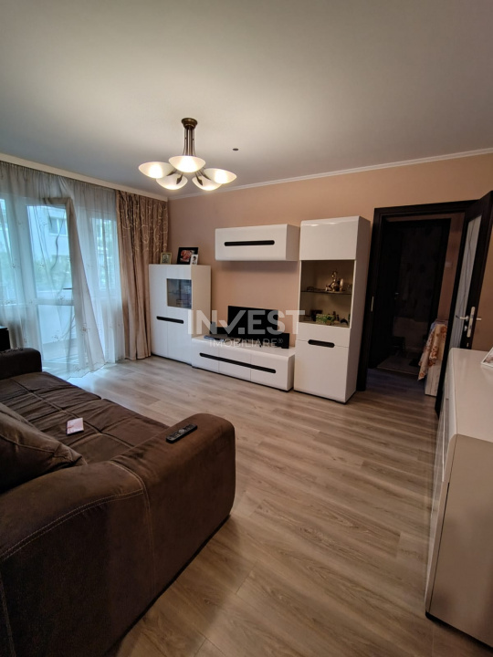 Apartament cu 2 camere renovat in zona Zimbru  - 2