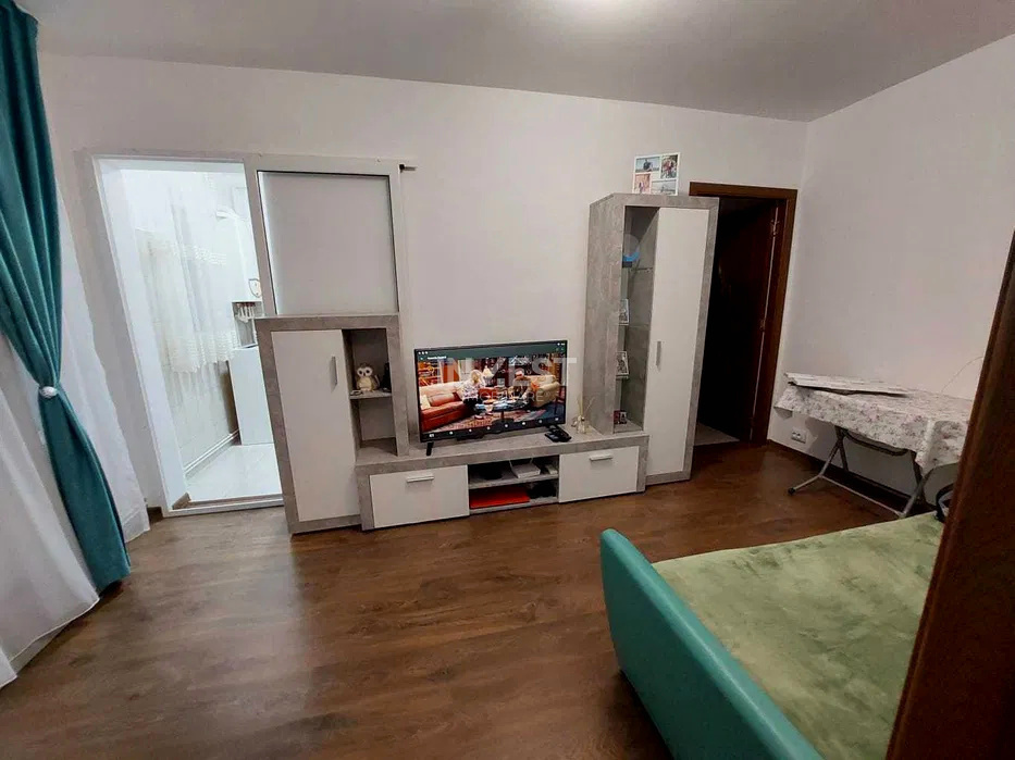 Apartament cu 2 camere-Zona Tatarasi - 1